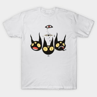 Three Strange Cat Heads. Gothic Dark Art T-Shirt